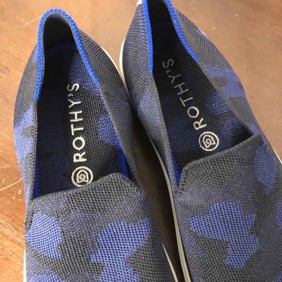 Rothy’s - women’s - 9.5 - blue camo - Picture 3 of 8